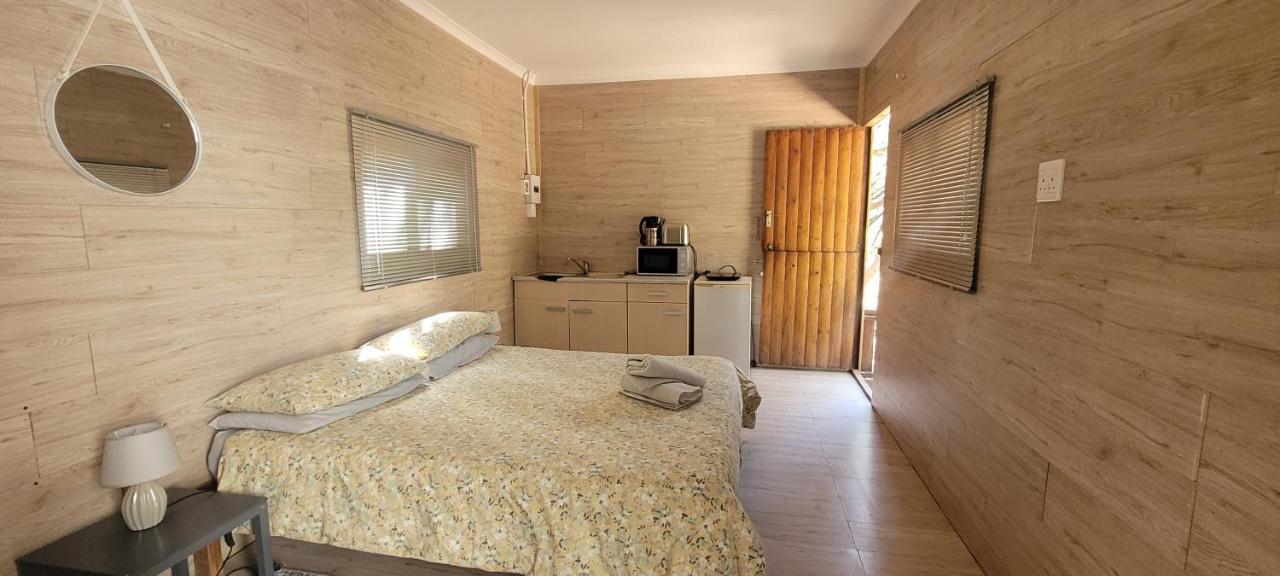 Baviaanskloof Guest Cottages Studtis Екстериор снимка